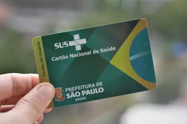 Programa oferece atendimento especializado e integrado no SUS (Fonte: UOL)