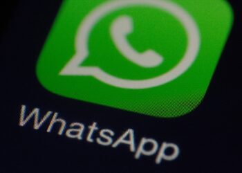 Pagamentos digitais: Pix no WhatsApp facilita transações financeiras (Fonte: Pixabay)