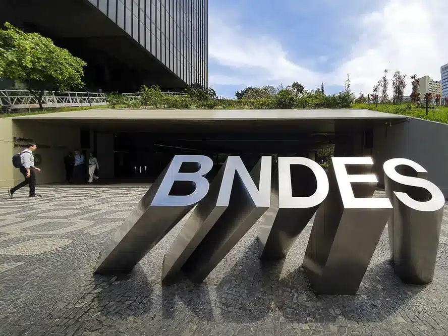 Edital concurso BNDES