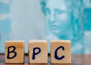 Quem nunca contribuiu pode se aposentar pelo BPC!
