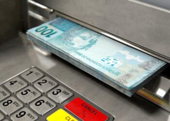 O governo de SP oferece auxílio moradia para famílias em situação de emergência. Saiba como receber até R$500 para pagar aluguel