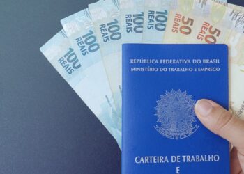 Trabalhadores que atuaram entre 1971 e 1988 têm direito a saque de cotas do PIS/PASEP