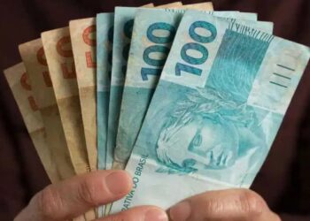 Um segredo revelado: o governo anunciou um complemento Pix de R$ 1.772 para aposentados em situação vulnerável