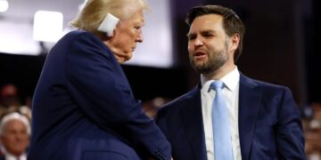 A tentativa de assassinato de Donald Trump e seu impacto na convenção republicana e na campanha eleitoral americana