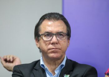Ministro do Trabalho, Luiz Marinho, discute temas relevantes sobre reforma trabalhista