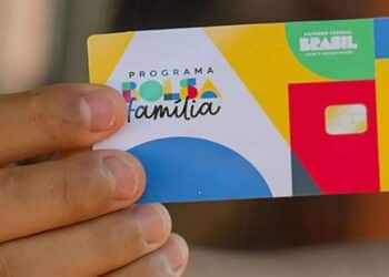 O Ministério do Desenvolvimento Social amplia o Bolsa Família para famílias unipessoais