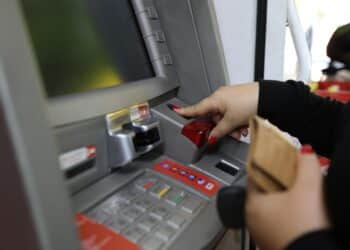 Entenda porque os fundos do PIS/PASEP destinados a trabalhadores entre 1971 e 1988 estão retidos pelo Tesouro Nacional