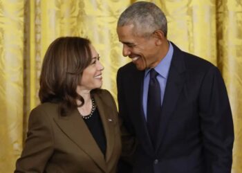 Ex-presidente Barack Obama e a ex-primeira-dama Michelle Obama declararam apoio à candidatura de Kamala Harris à Presidência dos EUA