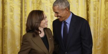 Ex-presidente Barack Obama e a ex-primeira-dama Michelle Obama declararam apoio à candidatura de Kamala Harris à Presidência dos EUA