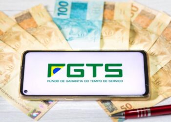 O Ministro do Trabalho, Luiz Marinho, propõe o fim do bloqueio do saldo do FGTS