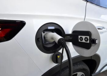 O mercado de carros elétricos no Brasil registra um crescimento surpreendente em 2024