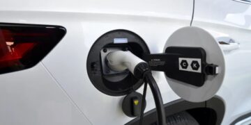 O mercado de carros elétricos no Brasil registra um crescimento surpreendente em 2024