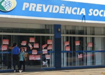 Greve do INSS enfrenta dificuldades.