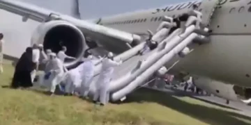 avião pega fogo