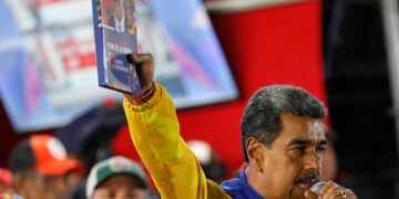 Maduro vence eleições