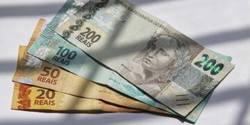 Dinheiro do empréstimo consignado. (Fonte: InfoMoney).