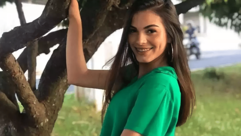 Isabelly Ferreira foi atacada na rua por uma desconhecida
