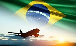Novo programa voa Brasil concede descontos na passagem de avião para aposentados.