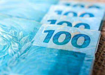 cédulas de 100 reais