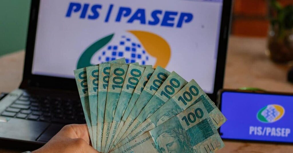Pagamento pis pasep, CÉDULAS DE 10 REAIS (Fonte: BM&CNEWS).