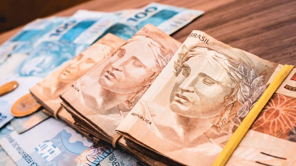 Oportunidade extra de dinheiro para idosos!