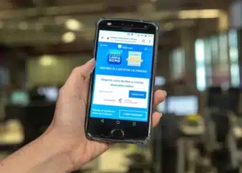 Descubra como limpar seu nome no Serasa rapidamente!
