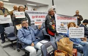 Aposentados com comorbidades