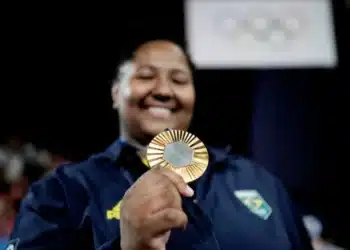 Incrível! Número de Seguidores de Bia Souza Dispara Após Ouro nas Olimpíadas; Veja a Diferença! (Fonte: Alexandre Loureiro/ COB)