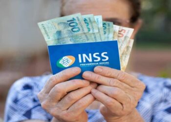13 salário inss