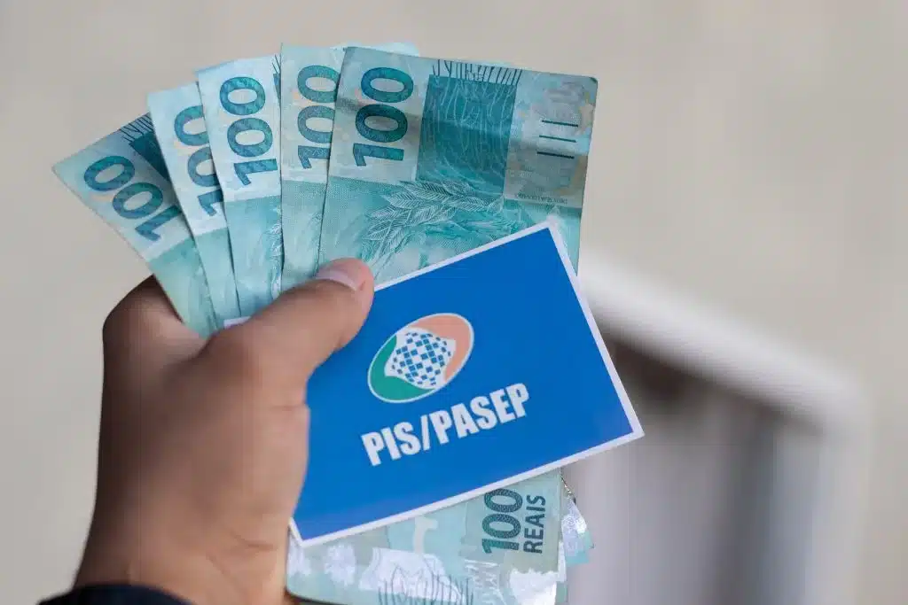 Pagamento antecipado do PIS/PASEP 2025!
