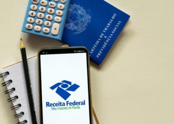 Confira quem recebe o pagamento da restituição do imposto de renda!