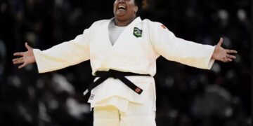 A judoca Beatriz Souza fez história ao conquistar a primeira medalha de ouro do Brasil nas Olimpíadas de Paris-2024