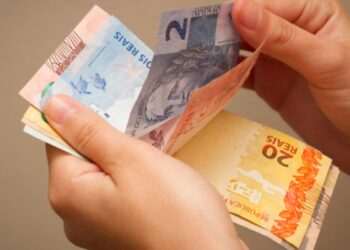 O reajuste do salário mínimo no Rio Grande do Sul impulsiona a economia e aumenta o poder de compra dos trabalhadores