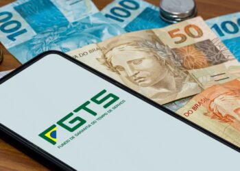 O FGTS distribui lucros anuais proporcionais ao saldo das contas dos trabalhadores