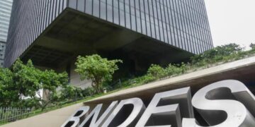 Concurso BNDES 2024: 900 vagas para nível superior com salário inicial de R$20.900
