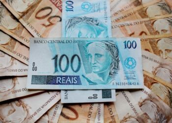 INSS anuncia um benefício extraordinário para novembro de 2024, garantindo o pagamento do 13º salário a mais cinco grupos de beneficiários