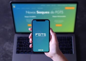 O Saque Calamidade do FGTS oferece suporte financeiro vital a famílias afetadas por desastres naturais