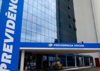 Servidores do INSS em greve desde 10/07 aguardam decisões sobre reajuste salarial