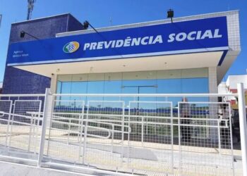 13º salário INSS 2024: calendário de pagamento, valores e beneficiários. Antecipação do benefício para aposentados e pensionistas.