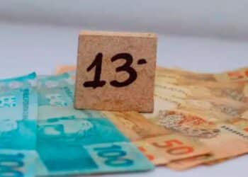 Instituto Nacional do Seguro Social anunciam depósito extra em 2024 para aposentados e pensionistas. Veja como receber e quem tem direito.