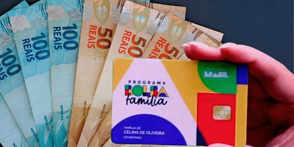 Atenção: Saque de R$ 1.044 + Extra em Agosto para Bolsa Família – Veja Como Receber! (Fonte: Bolsa Família)