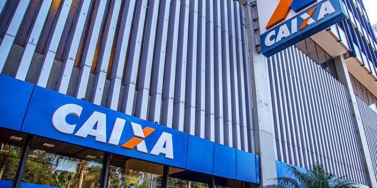 Você tem dinheiro perdido na Caixa? Banco libera valores esquecidos para quem trabalhou de 1971 a 1988