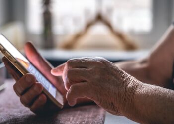 Governo concede internet de graça para idosos!