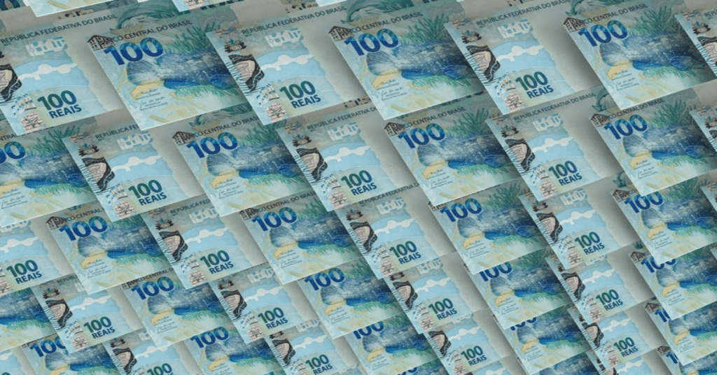 cédulas de 100 reais