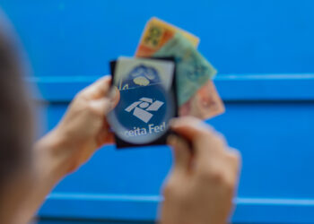 contribuintes-pegos-na-armadilha-do-ir-terao-que-esperar-mais-tempo-pela-restituicao;-veja-como-corrigir-a-situacao