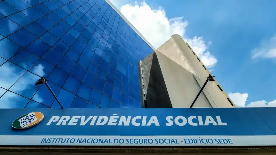 Passo a passo para devolução de valores descontados sem autorização!
