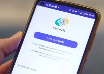 Passo a passo para devolução de valores descontados sem autorização!