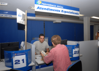Como Se Aposentar Mais Cedo pelo INSS? Dicas Infalíveis para Antecipar Sua Aposentadoria!
