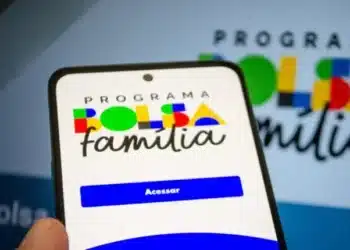 Beneficiários do Bolsa Família recebem alerta sobre os R$600!