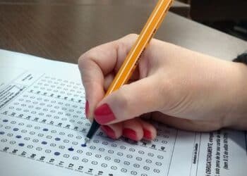 Concurso na área da saúde oferece 166 vagas em Eusébio, Ceará. Encerramento das inscrições: 10/09/2024. Provas em 01/12/2024.